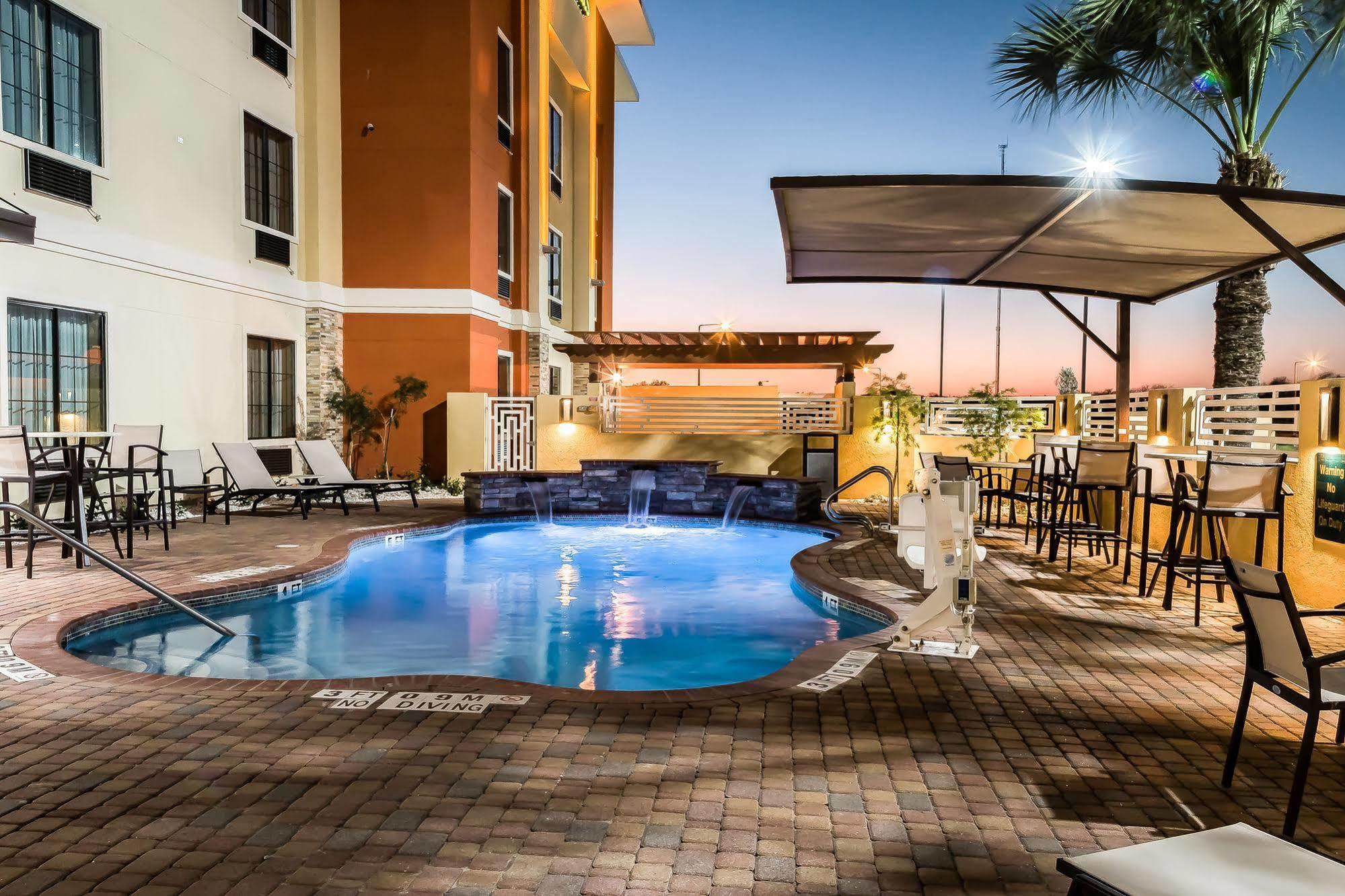 Mainstay Suites Edinburg Extérieur photo