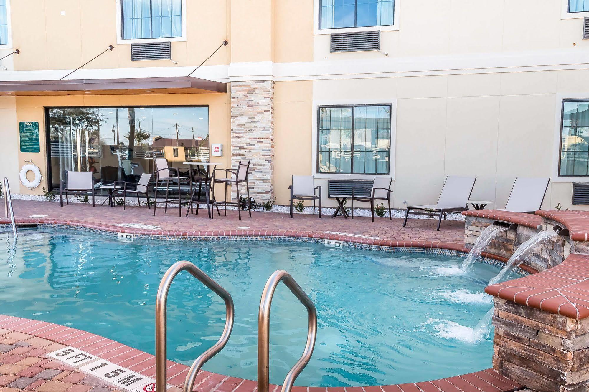 Mainstay Suites Edinburg Extérieur photo
